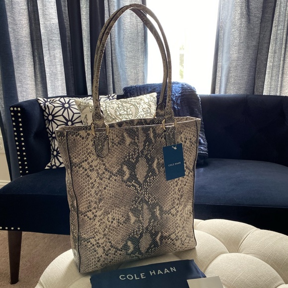 ✨SOLD!✨SALE!!!✨NEW!✨Cole Haan NWT! RARE Exotic Leather Bag - Picture 6 of 16